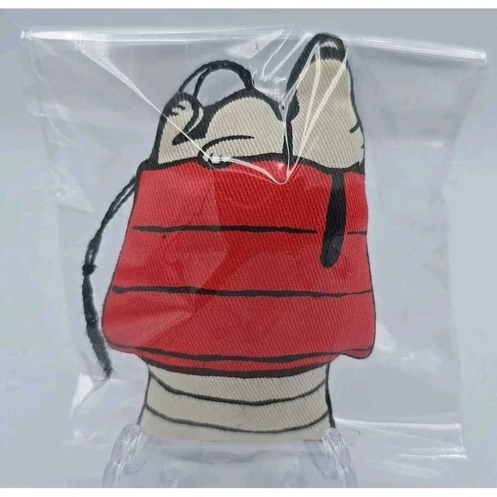 VINTAGE 1958 Retro Snoopy Mascot Snoopy Sleeping On Top‎ Of Dog House